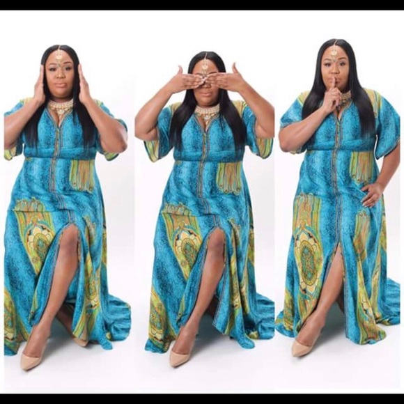 Egyptian Print Gown - Picture 2 of 2